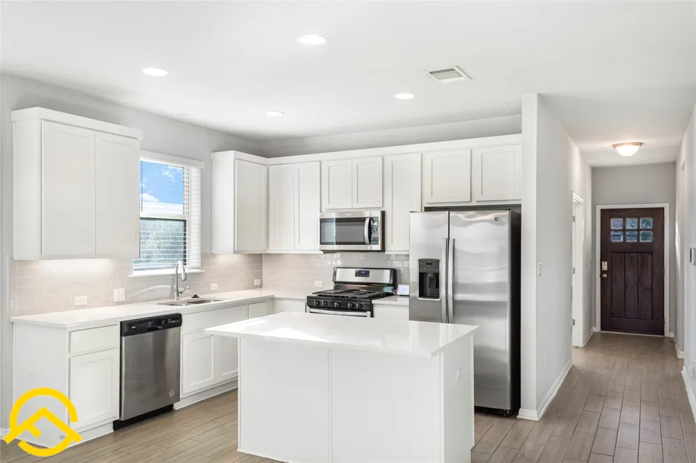 3008 Sage Ranch Drive Leander, TX 78641