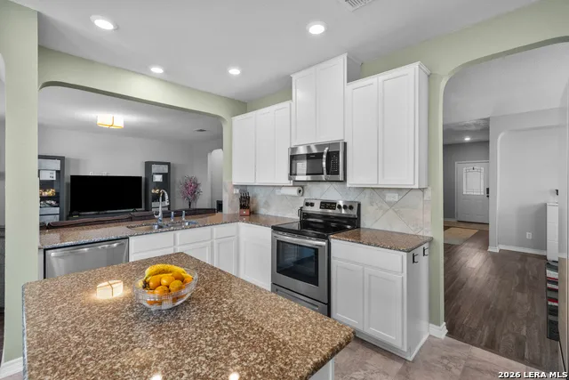 429 Landmark Stone Cibolo, TX 78108