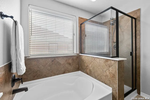 429 Landmark Stone Cibolo, TX 78108