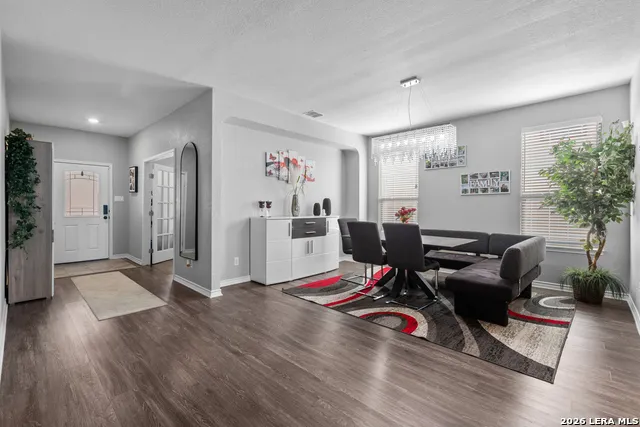 429 Landmark Stone Cibolo, TX 78108