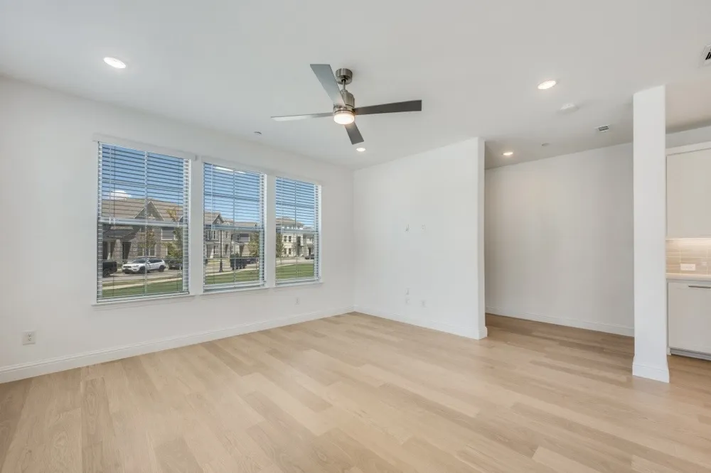 4332 Hopewell Street North Richland Hills, TX 76180