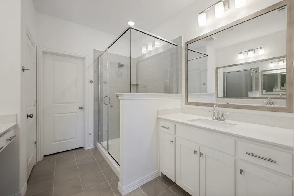 4332 Hopewell Street North Richland Hills, TX 76180