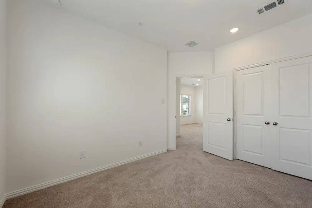 4332 Hopewell Street North Richland Hills, TX 76180
