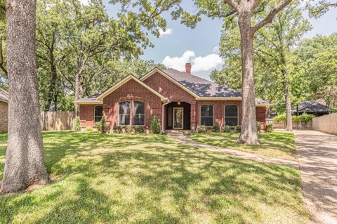 3901 Echo Hill Court