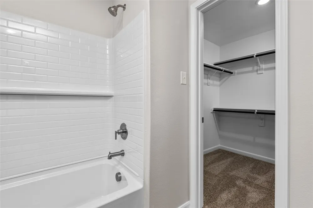 2057 Braveheart Drive Crandall, TX 75114