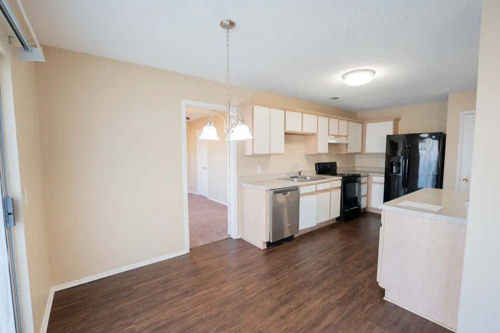 1524 Clemson Drive Glenn Heights, TX 75154