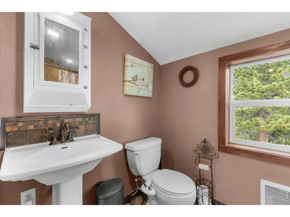 33998 Lyttle Dowdle Drive Golden, CO 80403