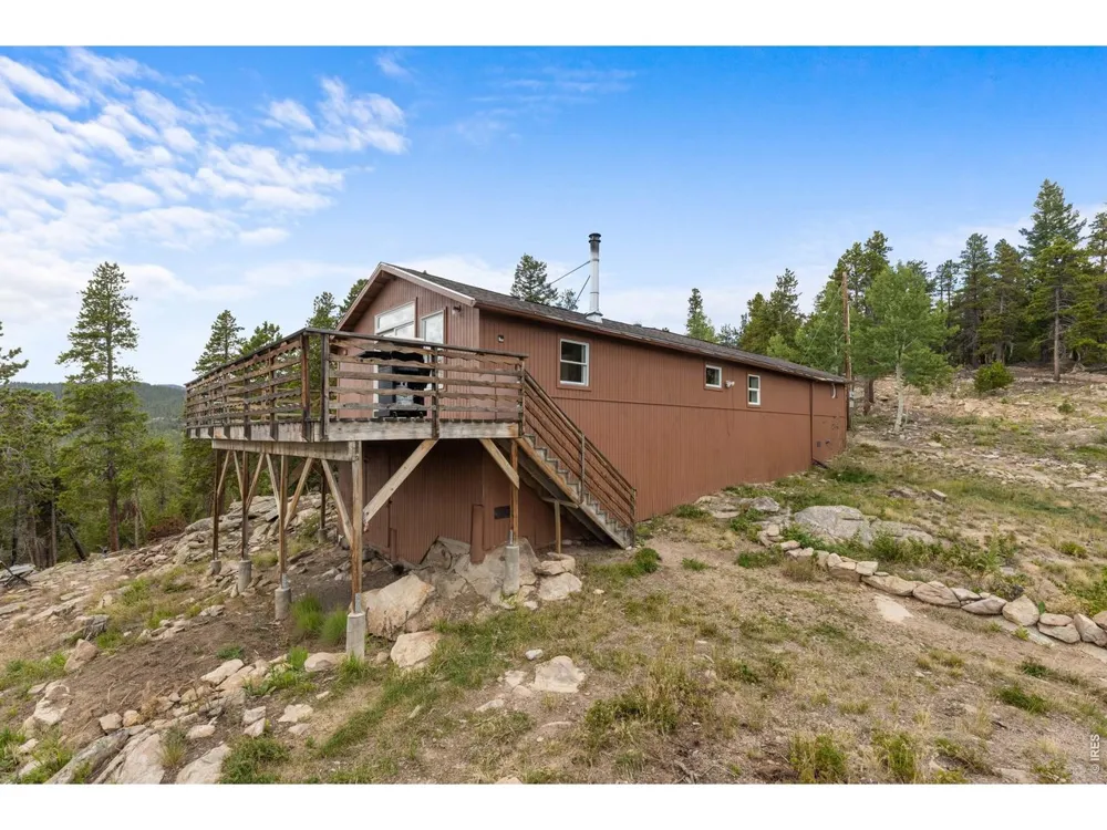 33998 Lyttle Dowdle Drive Golden, CO 80403