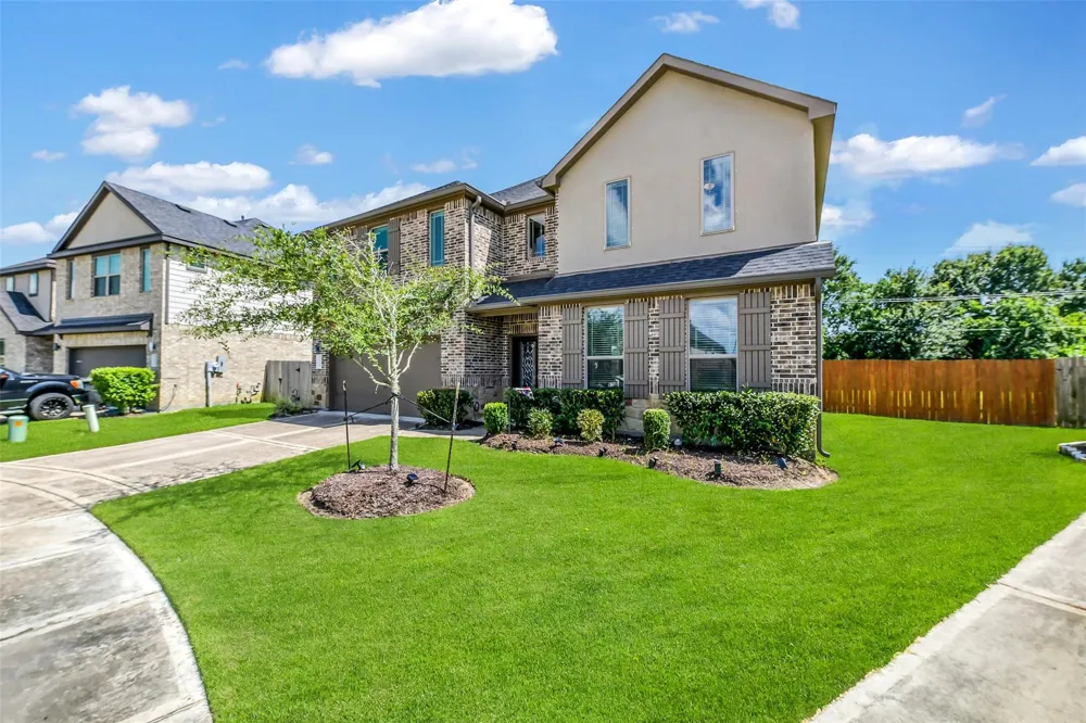1508 Harvest Vine Court Friendswood, TX 77546