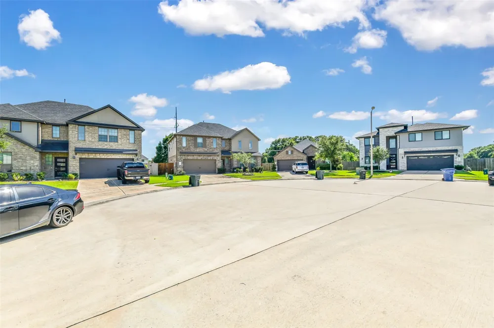 1508 Harvest Vine Court Friendswood, TX 77546