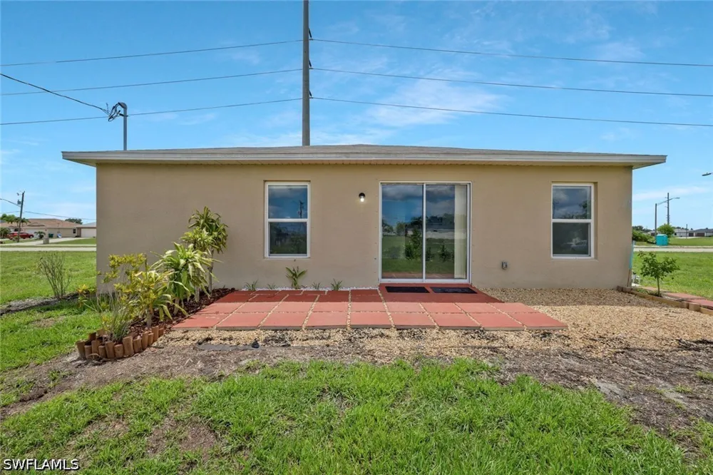 SANTABARBARA BOULEVARD Cape Coral, FL 33993