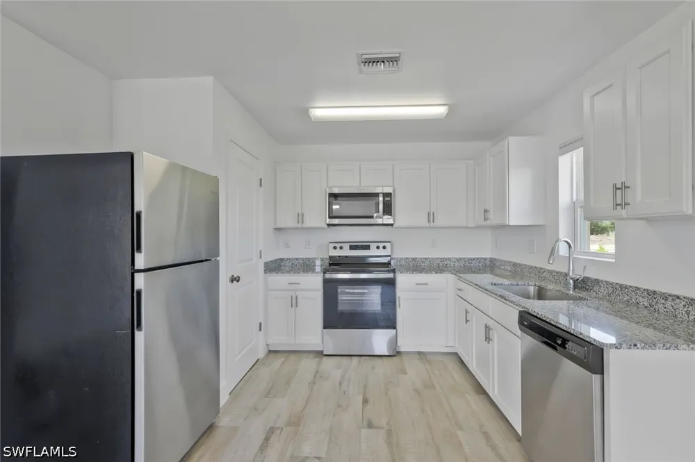 SANTABARBARA BOULEVARD Cape Coral, FL 33993