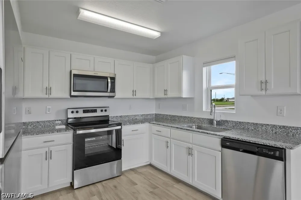SANTABARBARA BOULEVARD Cape Coral, FL 33993