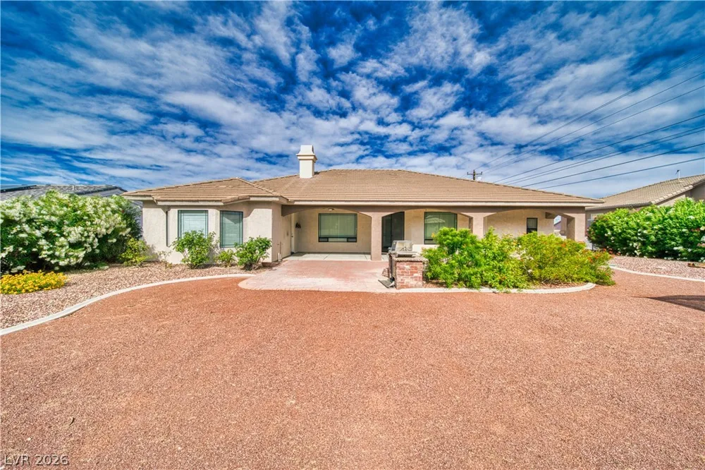 2061 Iroquois Avenue Pahrump, NV 89048