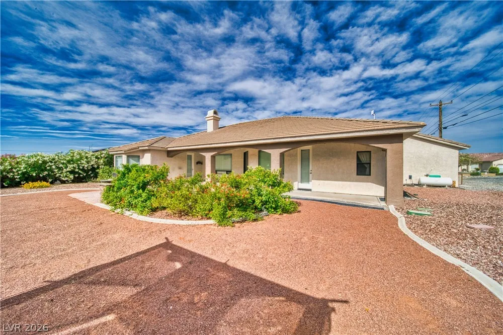 2061 Iroquois Avenue Pahrump, NV 89048