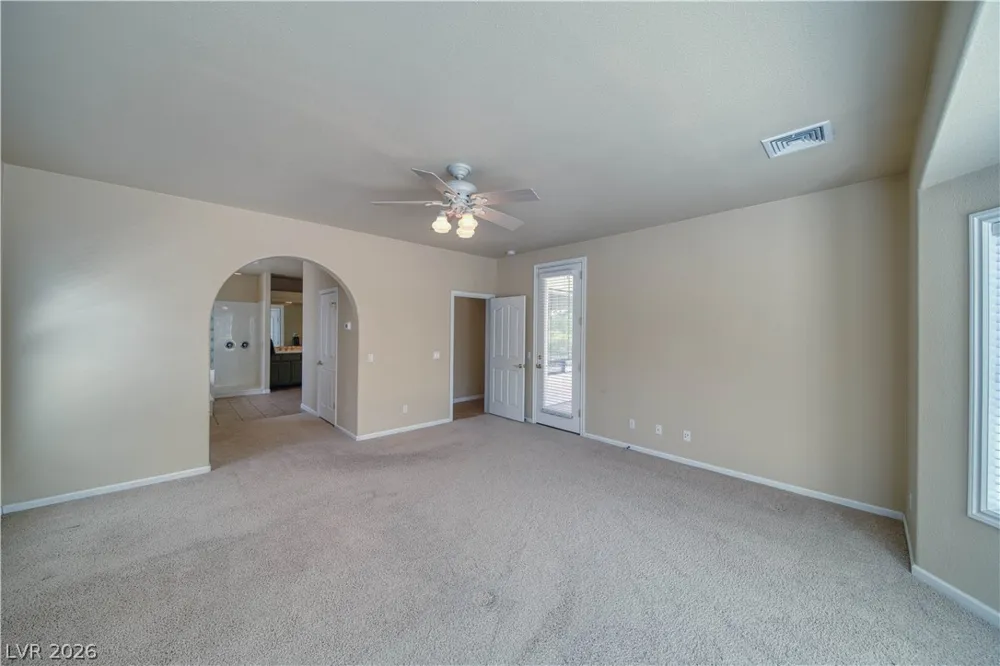 2061 Iroquois Avenue Pahrump, NV 89048