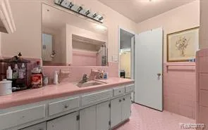 14434 Rosemont Avenue Detroit City, MI 48223