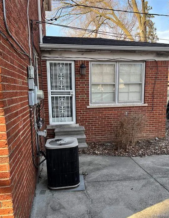14434 Rosemont Avenue Detroit City, MI 48223