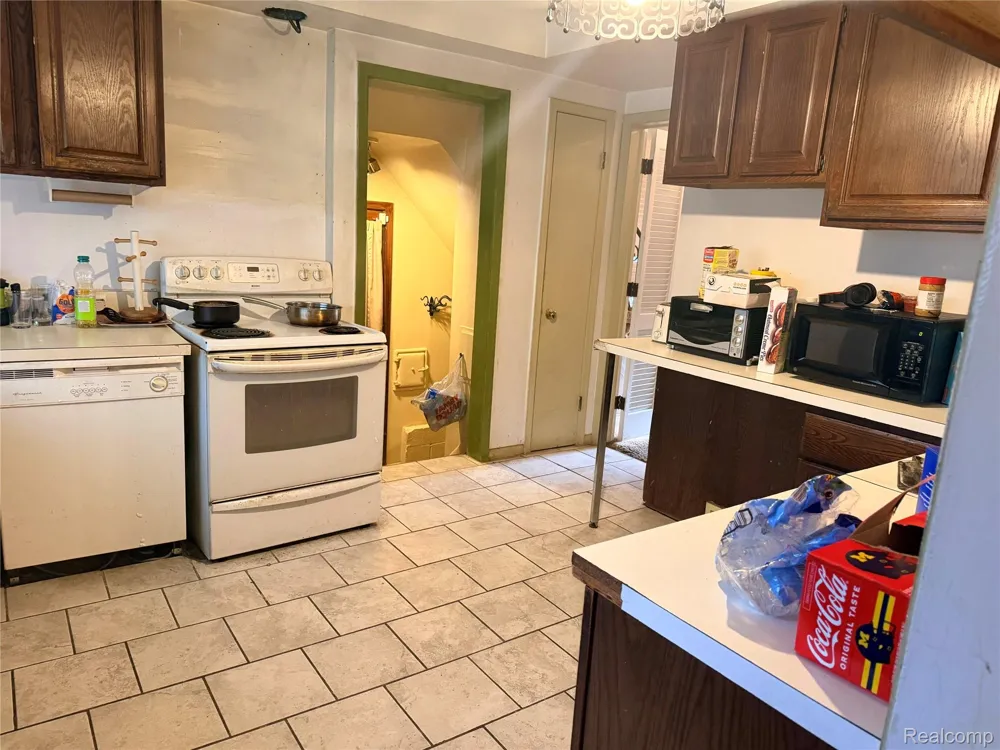 14434 Rosemont Avenue Detroit City, MI 48223
