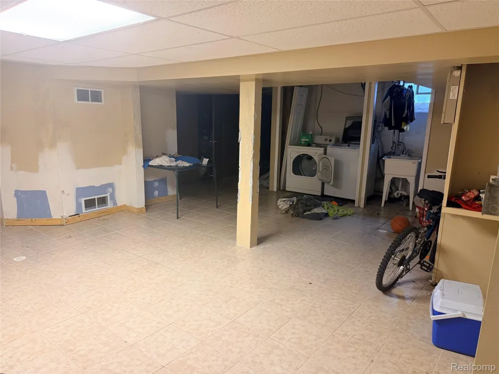 14434 Rosemont Avenue Detroit City, MI 48223