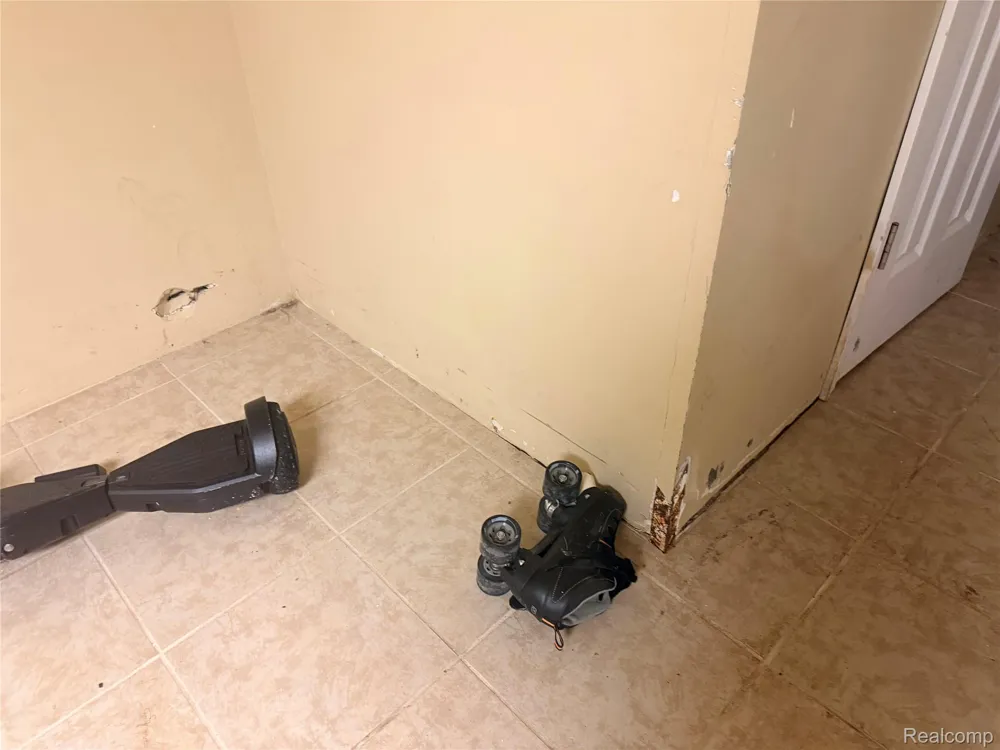 14434 Rosemont Avenue Detroit City, MI 48223