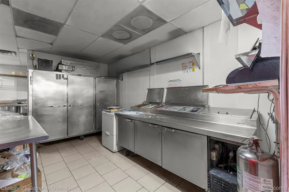 8028 Middlebelt Road Westland City, MI 48185