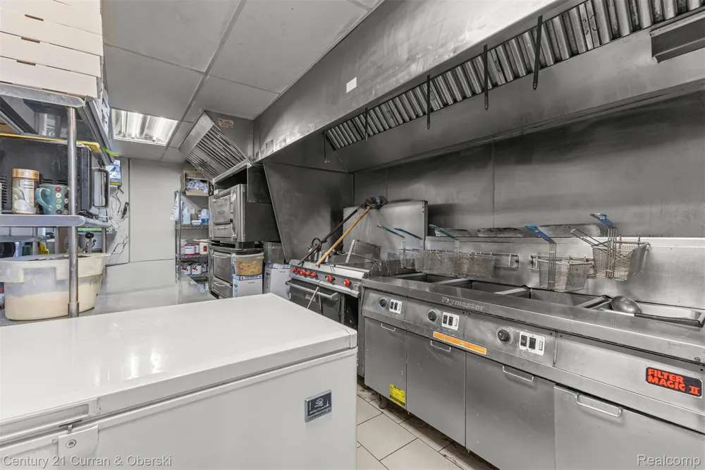 8028 Middlebelt Road Westland City, MI 48185