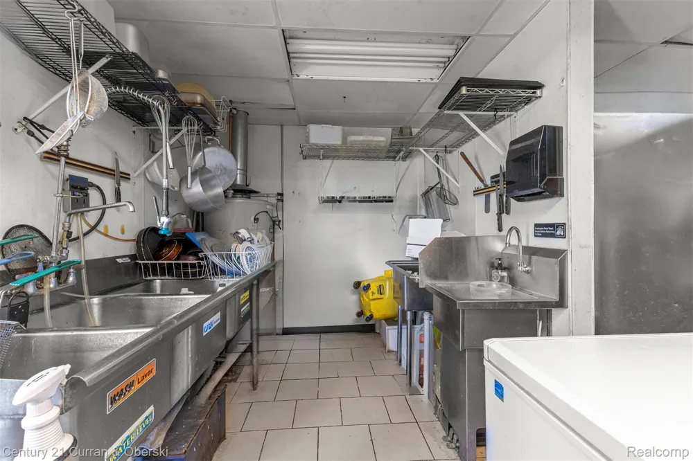 8028 Middlebelt Road Westland City, MI 48185