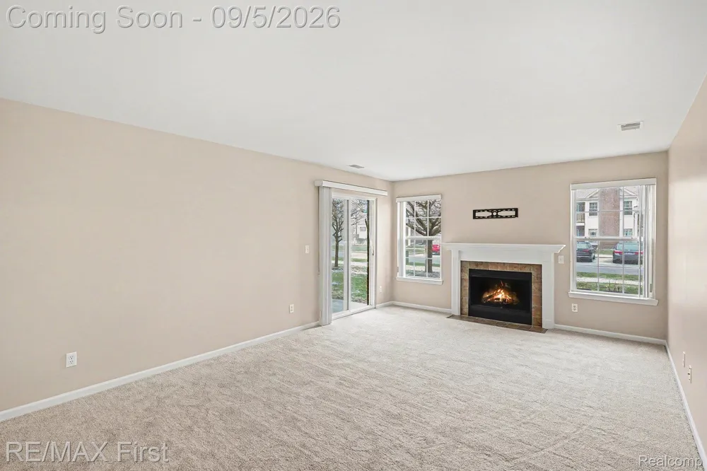 46124 Allenton Drive Macomb Township, MI 48044