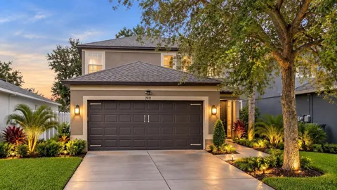7931 CARRIAGE POINTE DRIVE