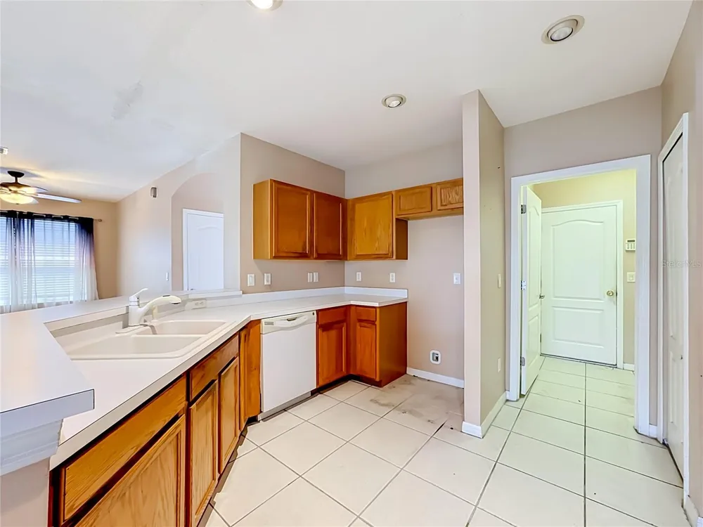 7931 CARRIAGE POINTE DRIVE Gibsonton, FL 33534