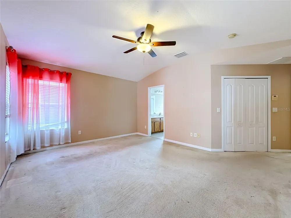 7931 CARRIAGE POINTE DRIVE Gibsonton, FL 33534