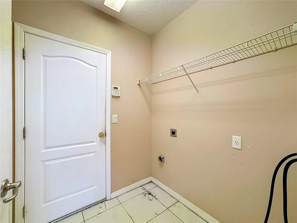 7931 CARRIAGE POINTE DRIVE Gibsonton, FL 33534