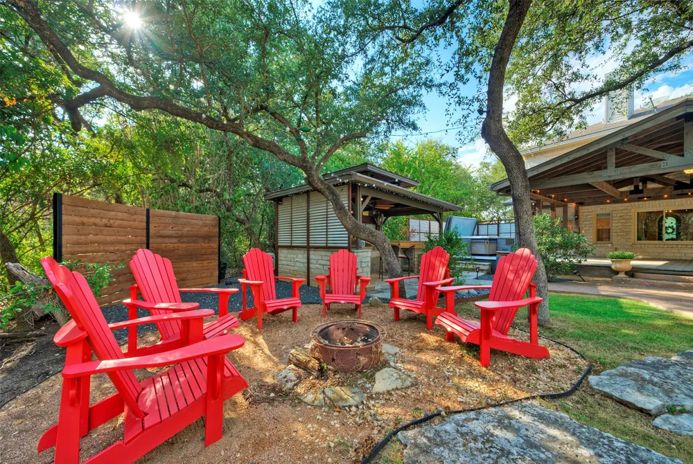 16807 Trail Of The Woods Austin, TX 78734