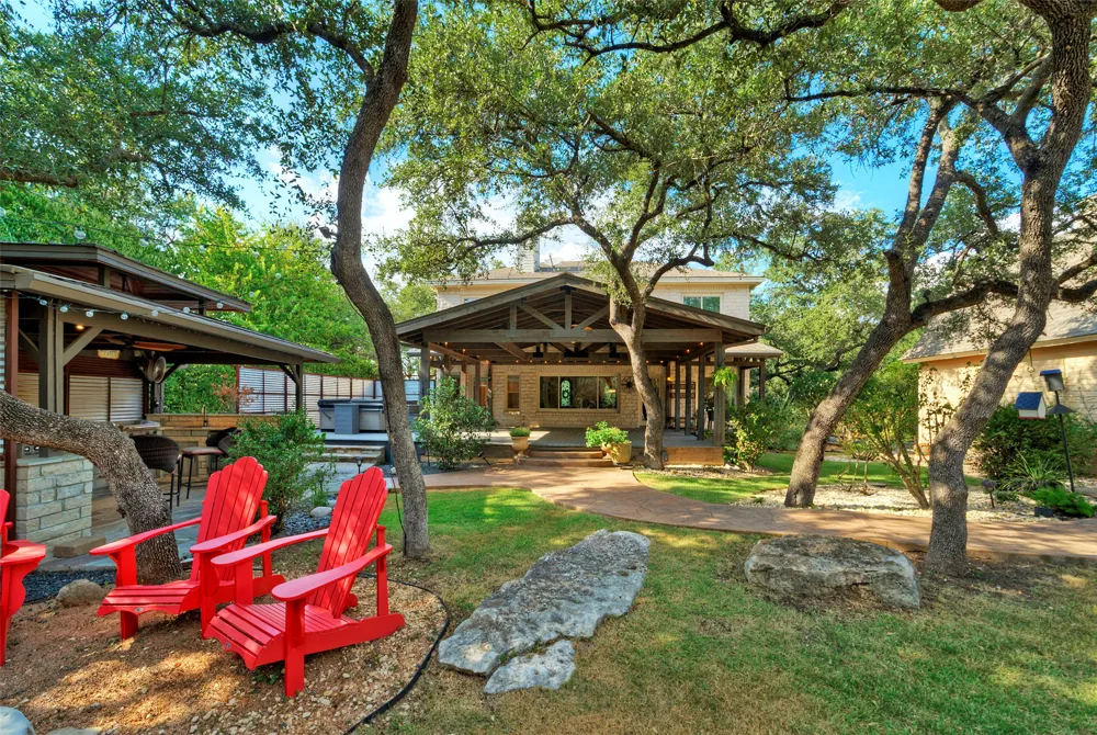 16807 Trail Of The Woods Austin, TX 78734