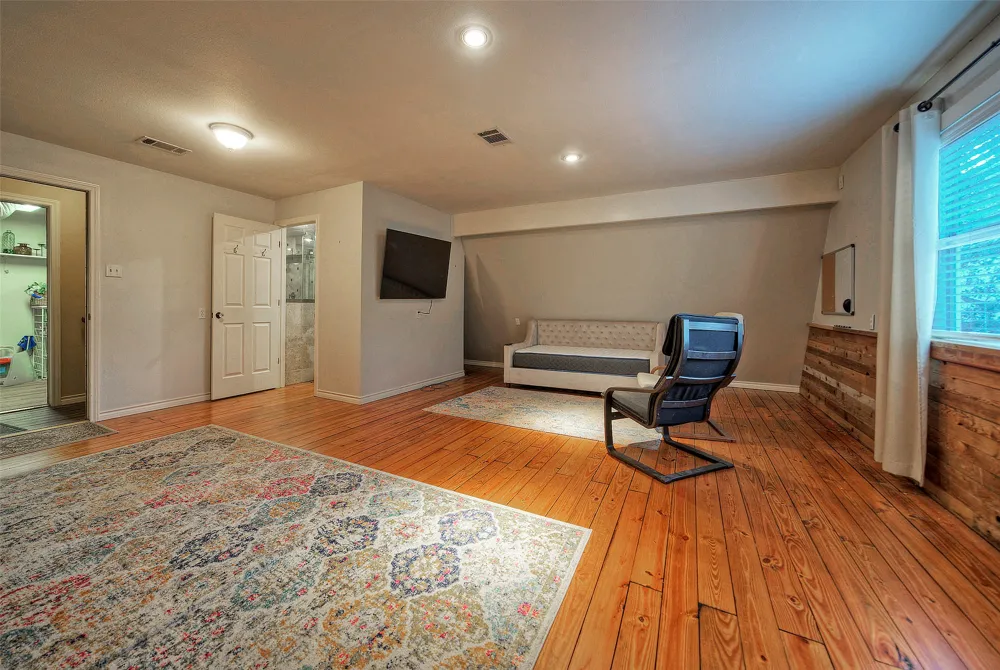 16807 Trail Of The Woods Austin, TX 78734