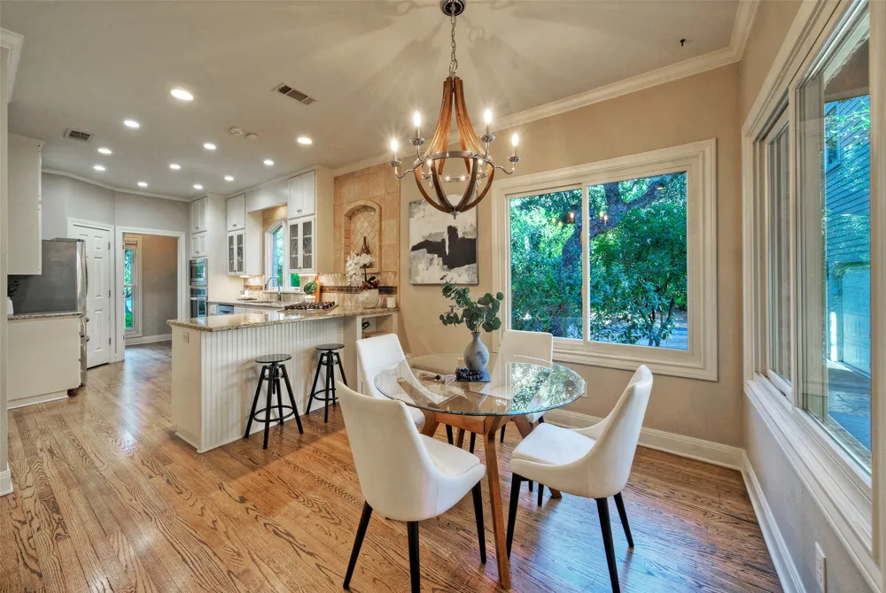 16807 Trail Of The Woods Austin, TX 78734