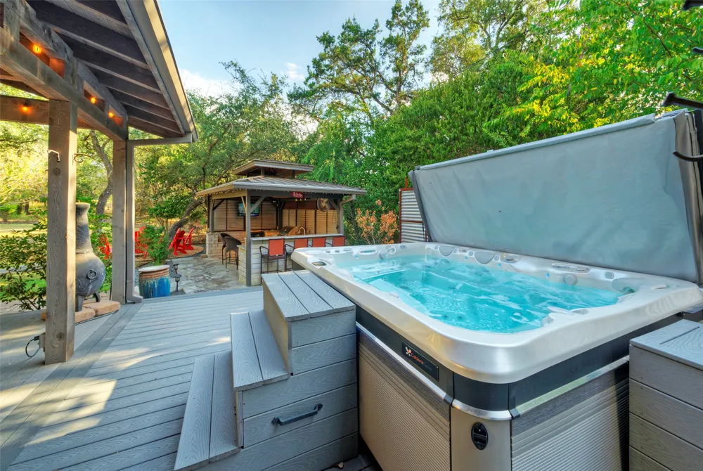 16807 Trail Of The Woods Austin, TX 78734