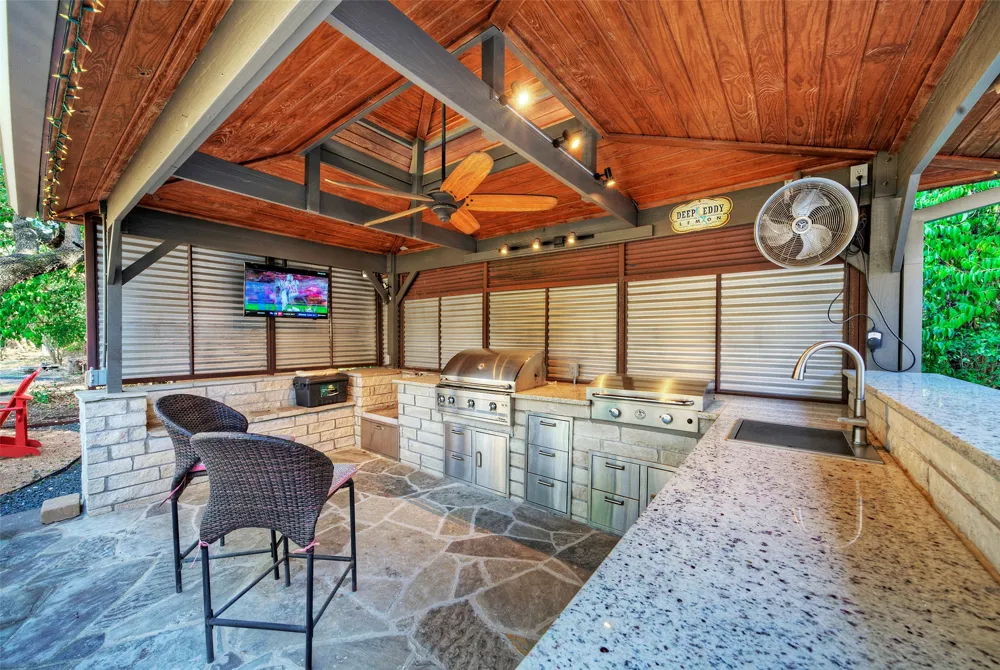 16807 Trail Of The Woods Austin, TX 78734