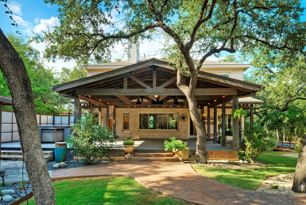 16807 Trail Of The Woods Austin, TX 78734