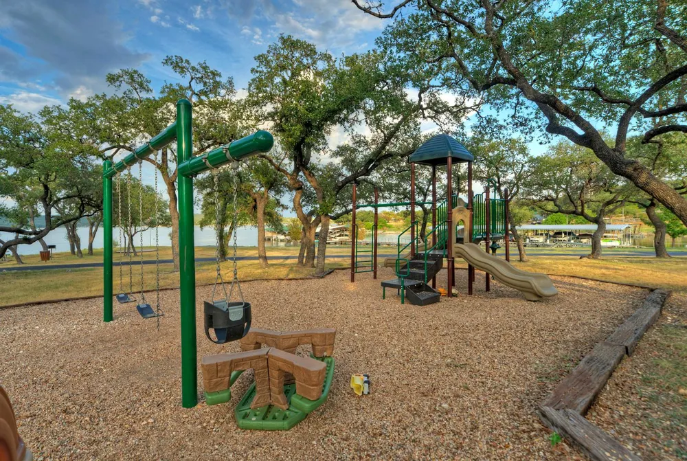 16807 Trail Of The Woods Austin, TX 78734