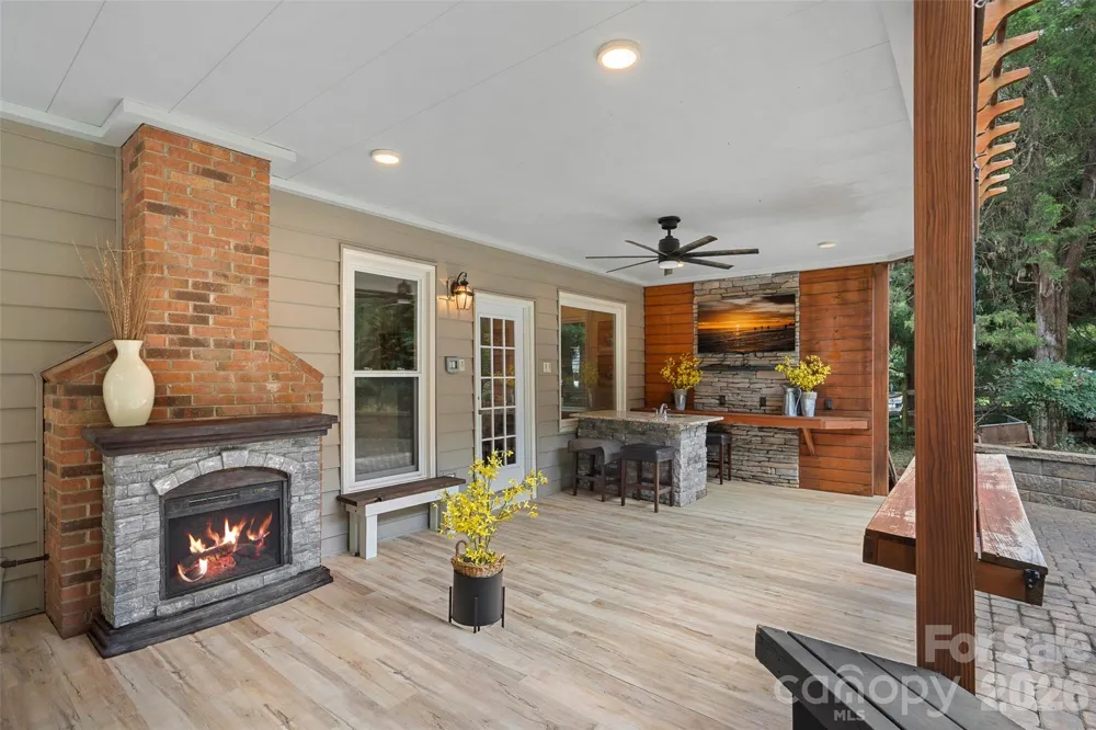 12507 Angel Oak Drive Huntersville, NC 28078