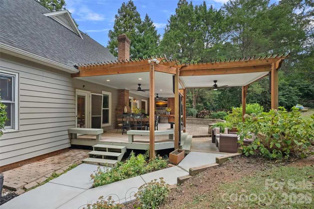 12507 Angel Oak Drive Huntersville, NC 28078