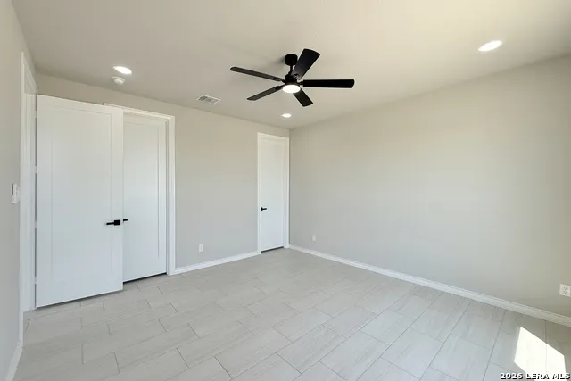 124 CAMINO VERDE CT La Vernia, TX 78121