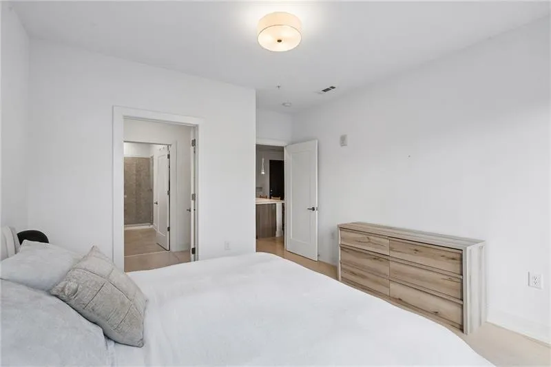 775 Juniper Street NE #319 Atlanta, GA 30308