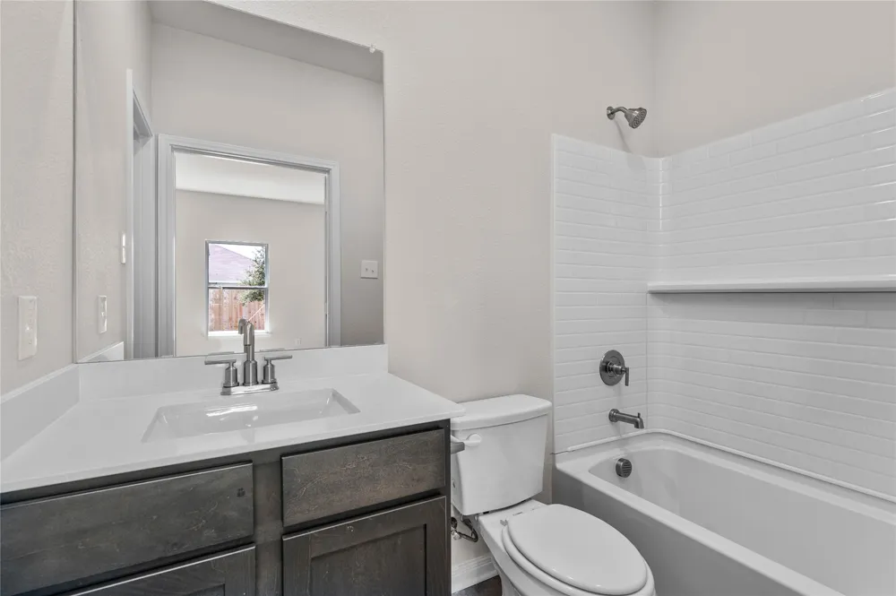2042 Braveheart Drive Crandall, TX 75114