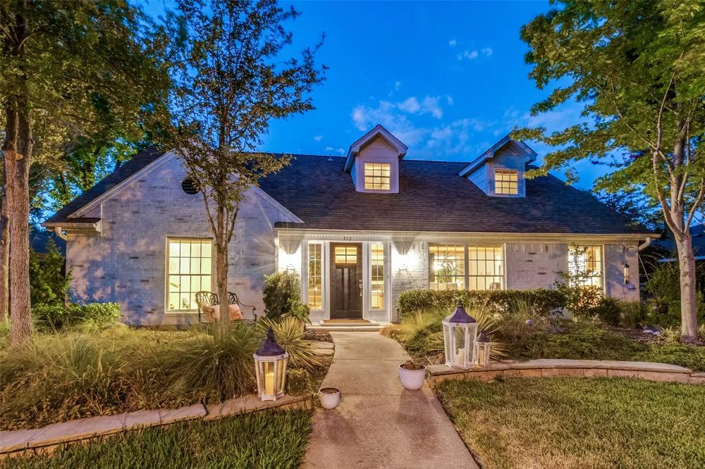 312 Canyon Valley Drive Richardson, TX 75080