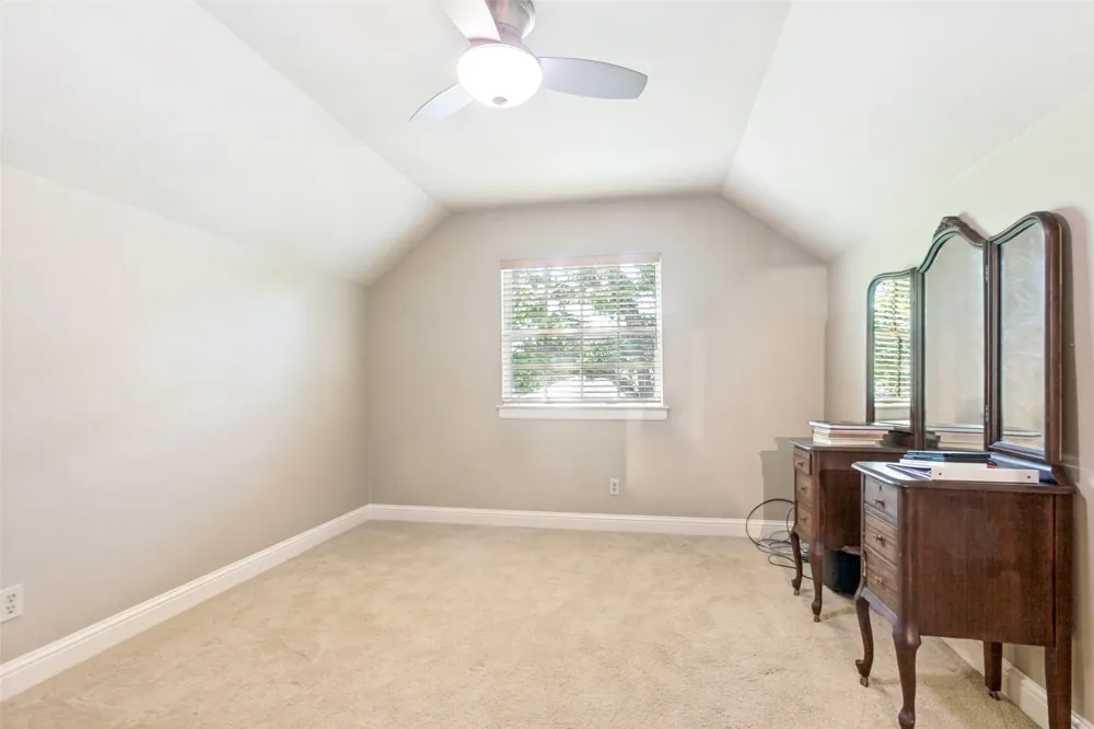 312 Canyon Valley Drive Richardson, TX 75080