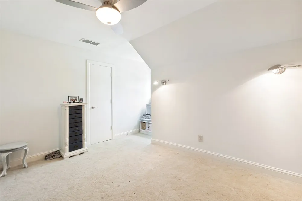 312 Canyon Valley Drive Richardson, TX 75080