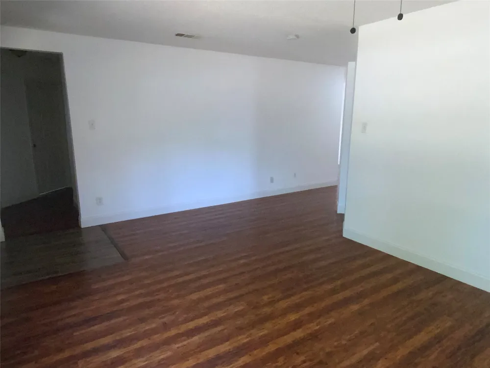 8028 Texridge Drive Dallas, TX 75232